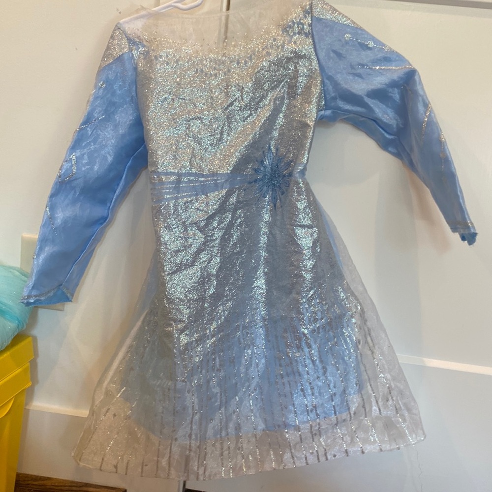 Disney Elsa light-up dress